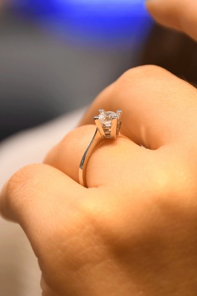 TEKTAŞ YÜZÜK 14 AYAR A026881