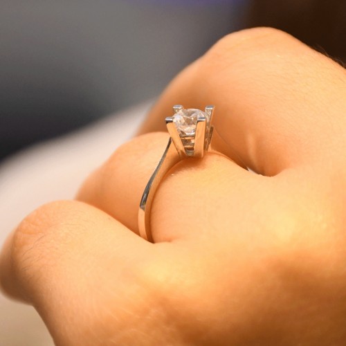 TEKTAŞ YÜZÜK 14 AYAR A026881