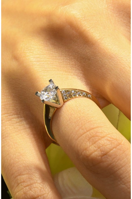 TEKTAŞ YÜZÜK 14 AYAR A044327 TEKTAŞ YÜZÜK 14 AYAR A044327