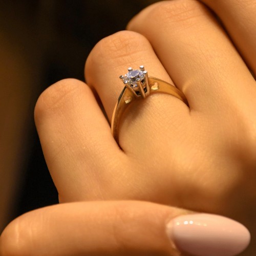 TEKTAŞ YÜZÜK 14 AYAR AT00474 TEKTAŞ YÜZÜK 14 AYAR AT00474