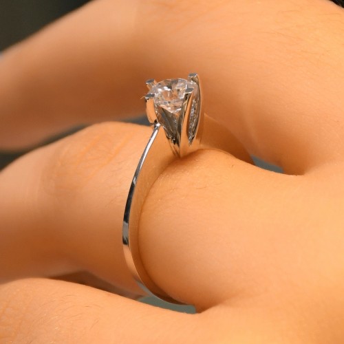 TEKTAŞ YÜZÜK 14 AYAR AT01900 TEKTAŞ YÜZÜK 14 AYAR AT01900